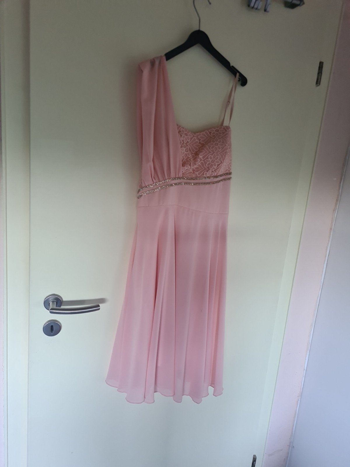 Elegante Roze Avondjurk - One Shoulder Design, Maat 38/40 (M), Ophalen of Verzenden, Knielengte, Roze