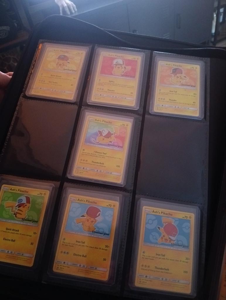 Ash Pikachu kaarten compleet set, Ophalen of Verzenden, Zo goed als nieuw