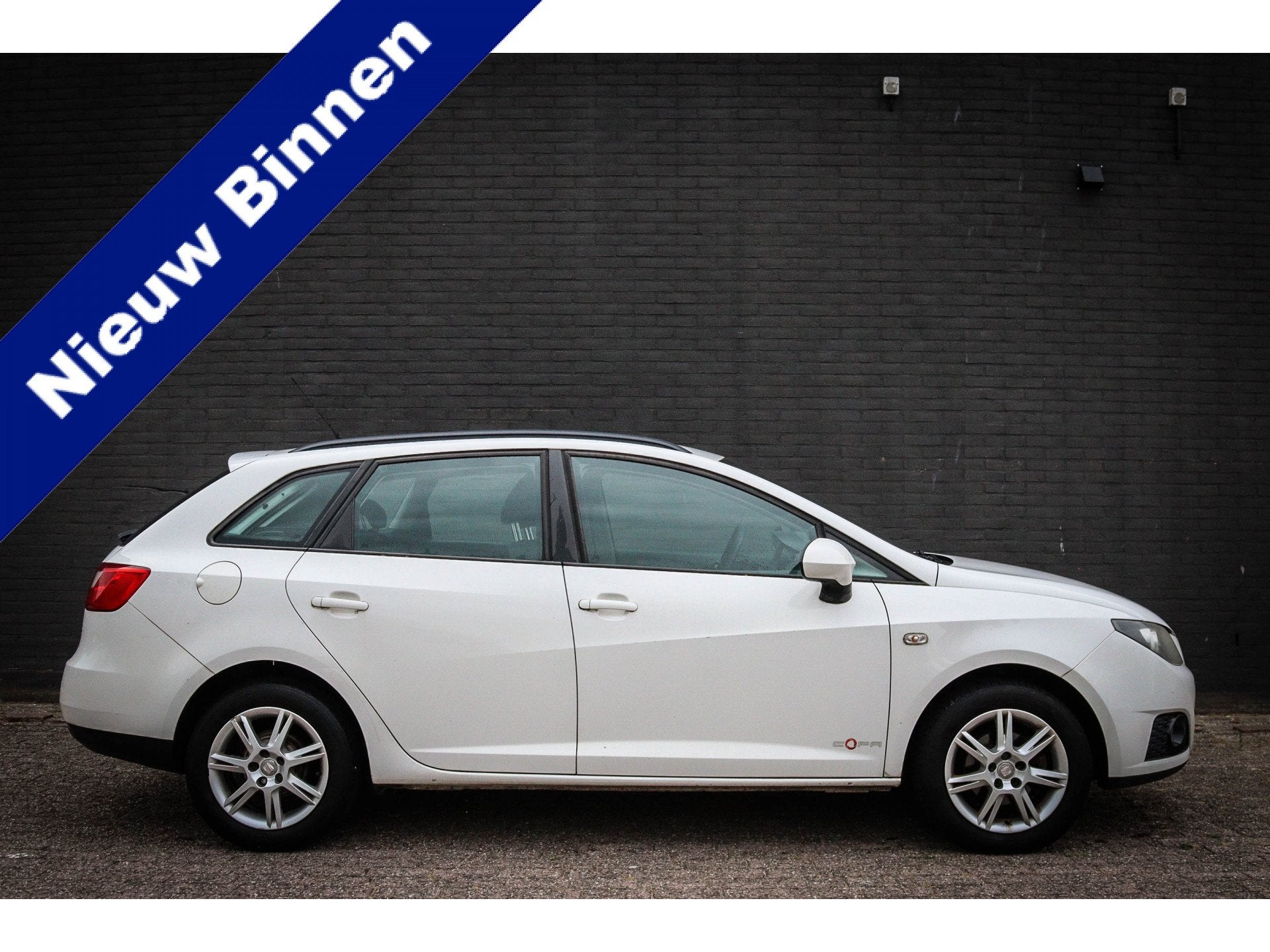 SEAT Ibiza ST 1.2 Reference Net binnen-Nu al te bezichtigen, Auto's, Seat, Voorwielaandrijving, Euro 5, Stof, 1198 cc