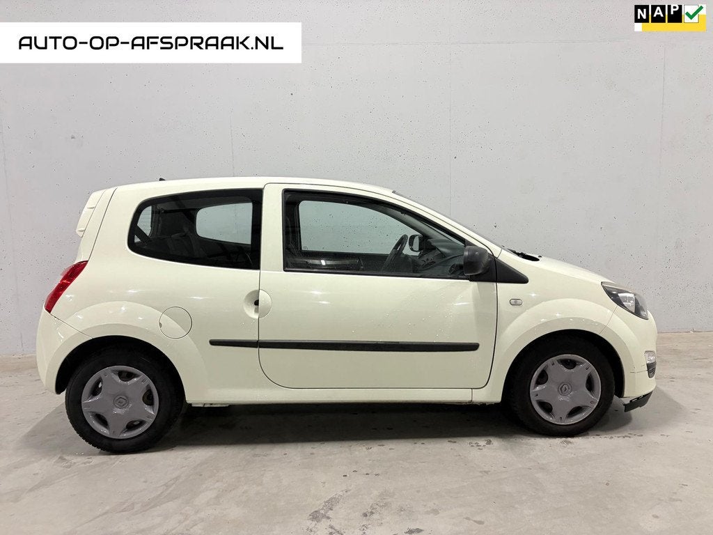 Renault Twingo 1.2 16V Authentique APK NAP Stuurbekr., Voorwielaandrijving, Gebruikt, 4 cilinders, 4 stoelen