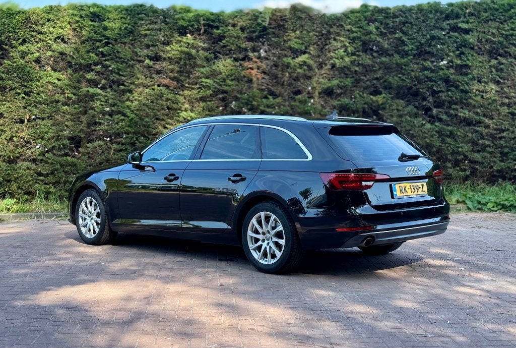 Audi A4 1.4 Tfsi 150pk S Tronic 2018 Leer Dealer Onderhouden, Auto's, Audi, 4 cilinders, A4, 19 km/l, 1390 kg