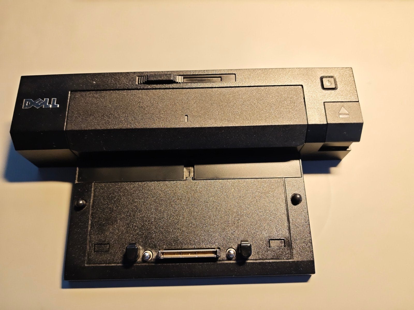 Dell E-Port Plus PR02X docking station, Computers en Software, Dockingstations, Ophalen of Verzenden, DELL, Docking station, Gebruikt