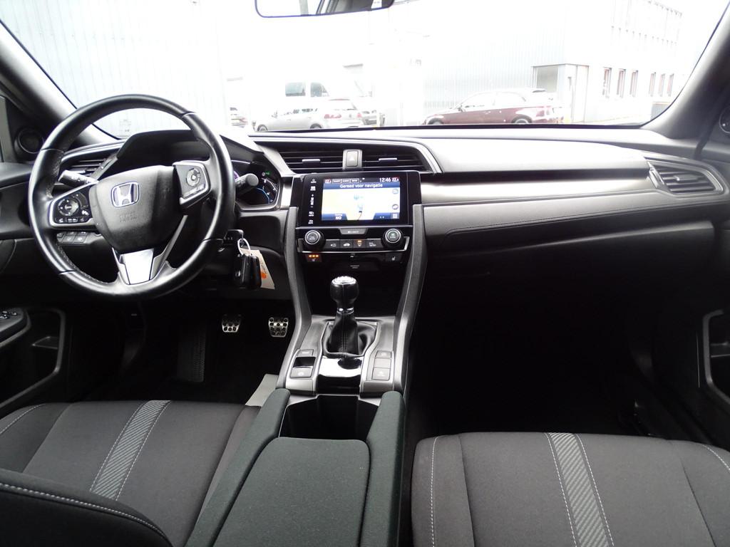 Honda Civic 1.0 i-VTEC Elegance NAVIGATIE | STOELVERWARMING, Stof, Gebruikt, Euro 6, 1246 kg
