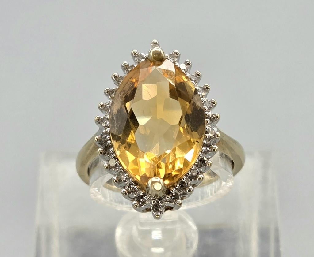 Gouden Vintage ring met gele topaas en diamant. 2026/288., ., Geel, Ophalen of Verzenden, .
