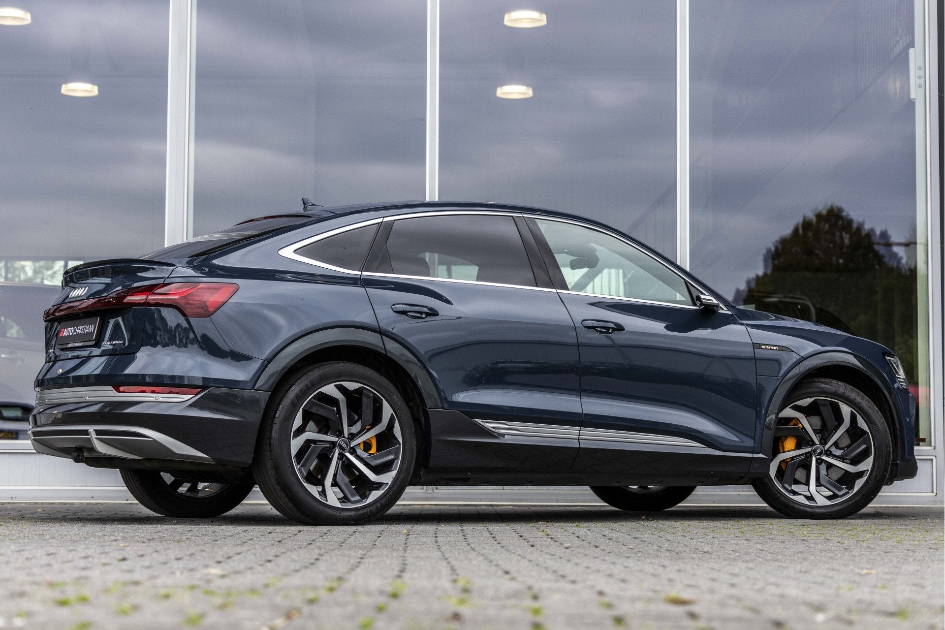 Audi e-tron Sportback 55 quattro S edition 95 kWh | B&O | Pa, Auto's, Zwart, 95 kWh, Leder, Vierwielaandrijving