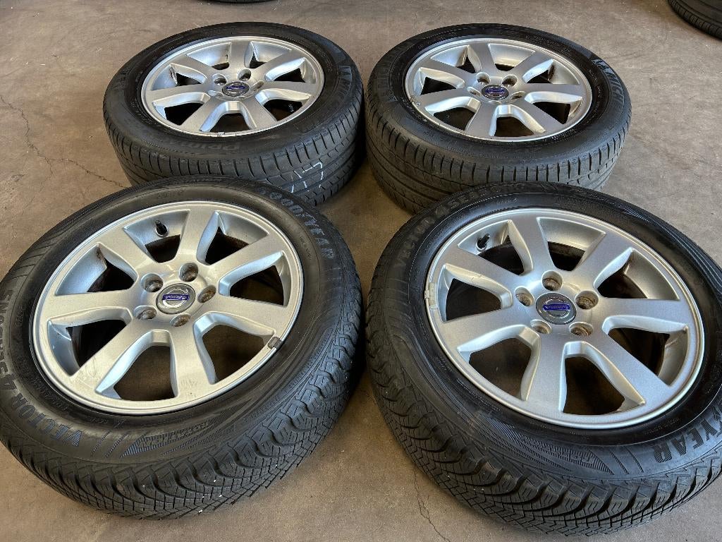 Diversen 16 inch velgen + banden Volvo V60 V70, Gebruikt, 16 inch, Banden en Velgen, Ophalen of Verzenden
