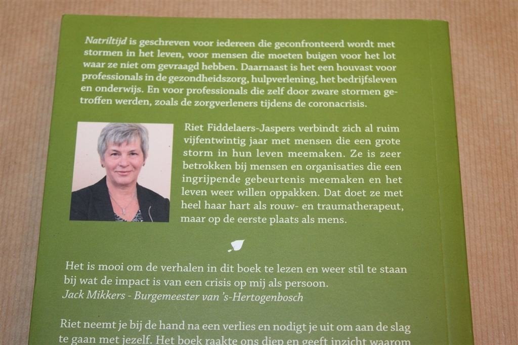 Natriltijd — Houvast na een Heftige Gebeurtenis, Ophalen of Verzenden, Zo goed als nieuw, Overige onderwerpen, Achtergrond en Informatie