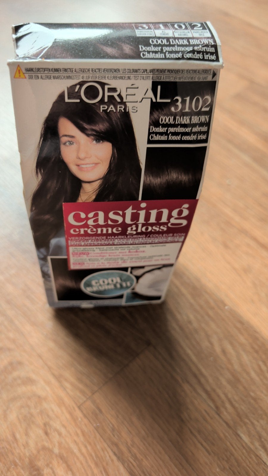 L'Oréal Casting Crème Gloss 3102 Cool Dark Brown (Nieuw), Ophalen of Verzenden, Nieuw, Haarverzorger of -hersteller