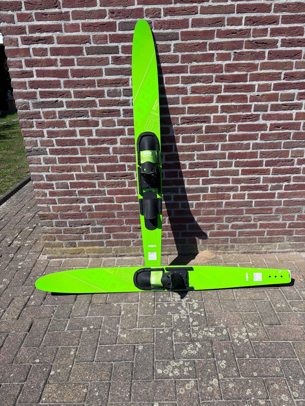 Jobe waterski's - Zo goed als nieuw, Watersport en Boten, Ophalen, Zo goed als nieuw, Waterski's
