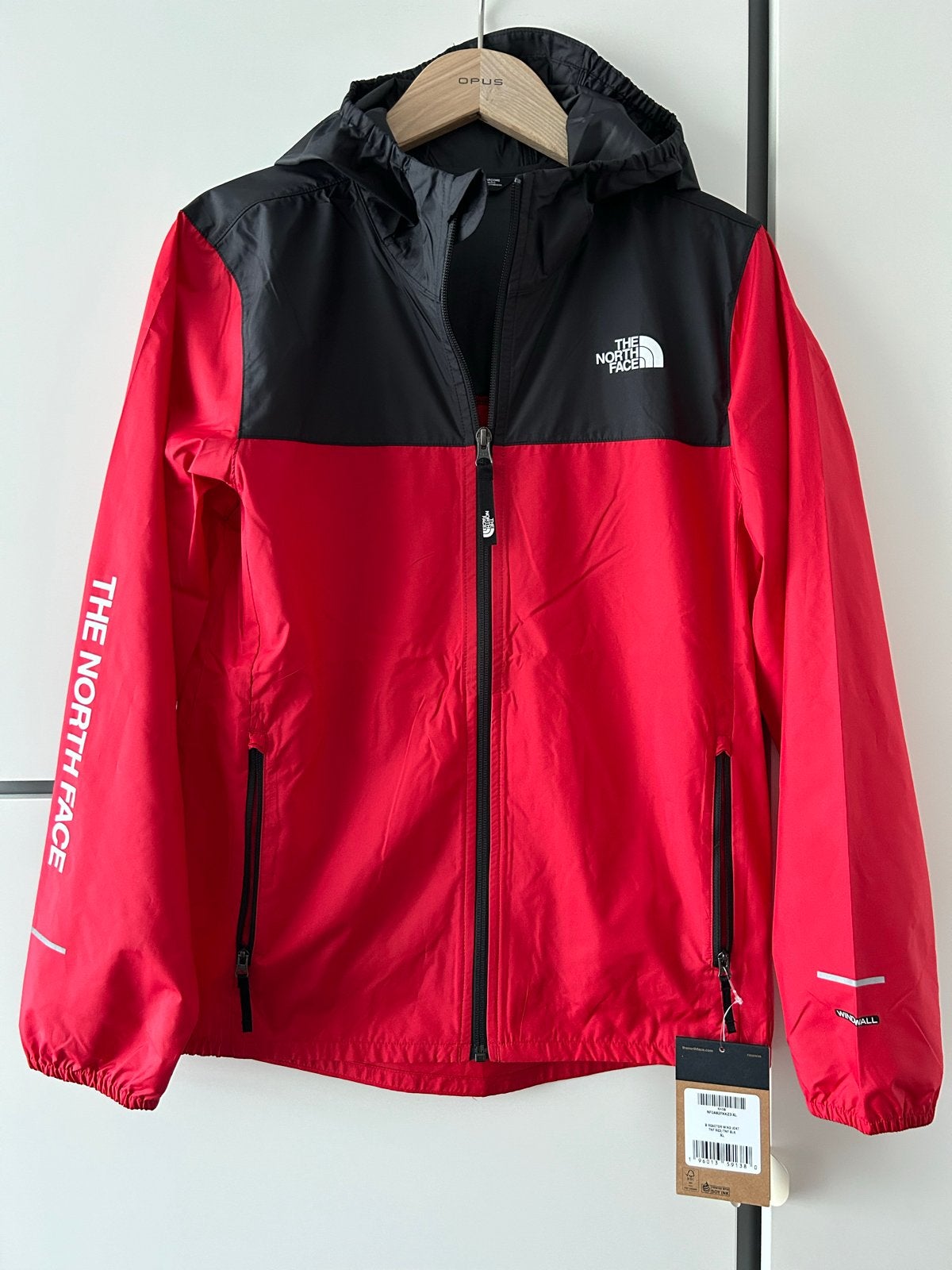 Nieuw The North Face Windbreaker Reactor Jas Maat XL 13-14 J, The North Face, Jongen of Meisje, Nieuw, Ophalen of Verzenden