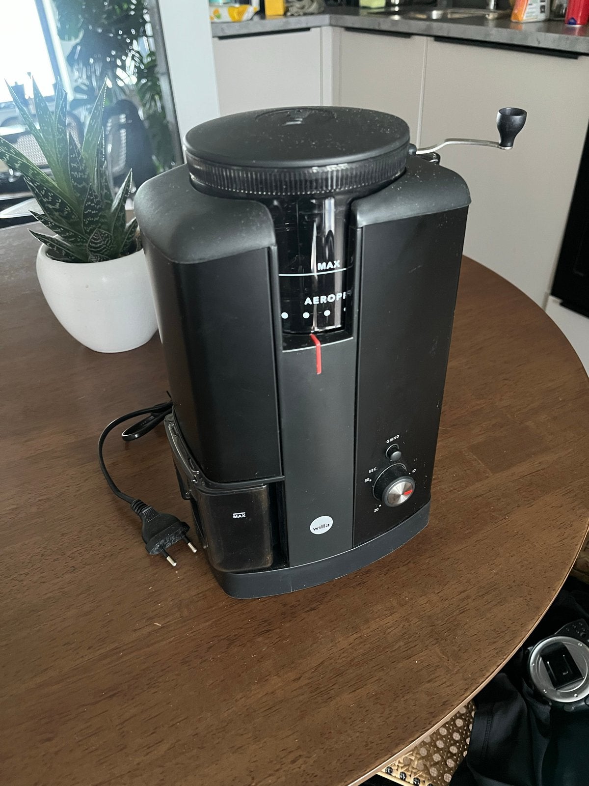 Wilfa svart aroma, Witgoed en Apparatuur, Koffiezetapparaten, Ophalen of Verzenden, Zo goed als nieuw, Overige modellen, Koffiebonen