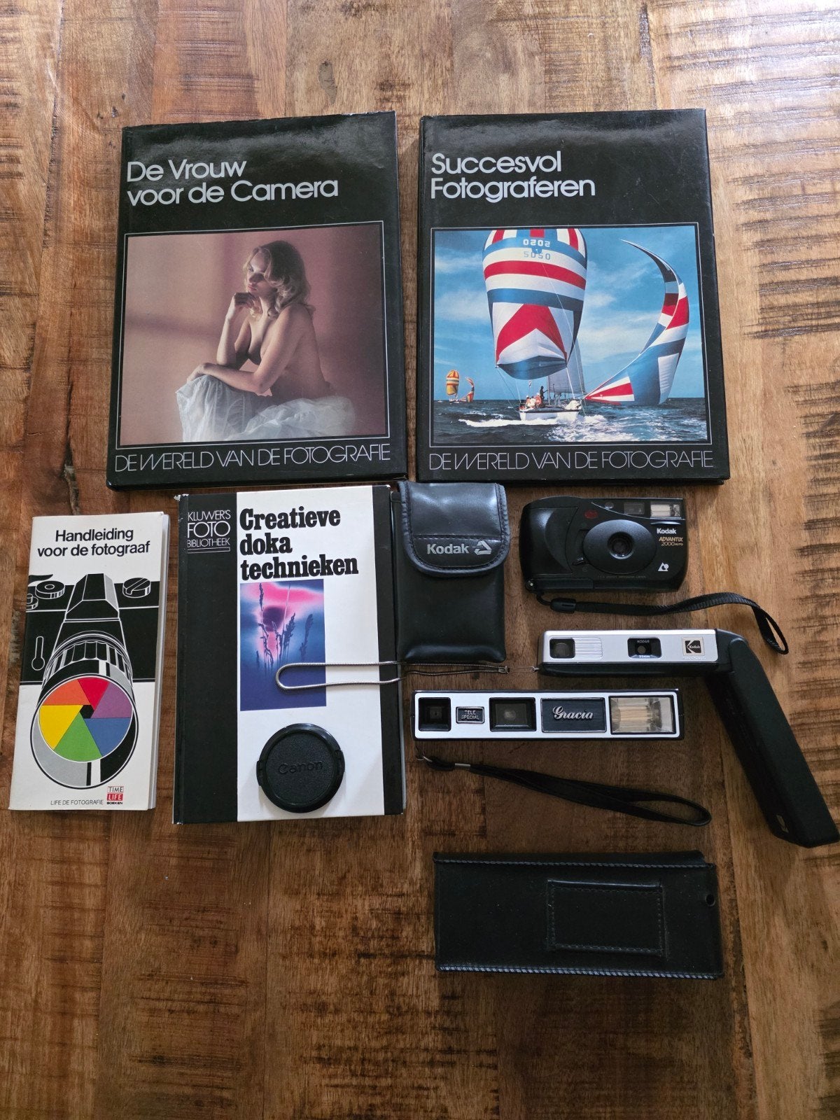 Vintage camera's en fotografie boeken - Complete set, Ophalen of Verzenden, Gebruikt, Compact, Kodak