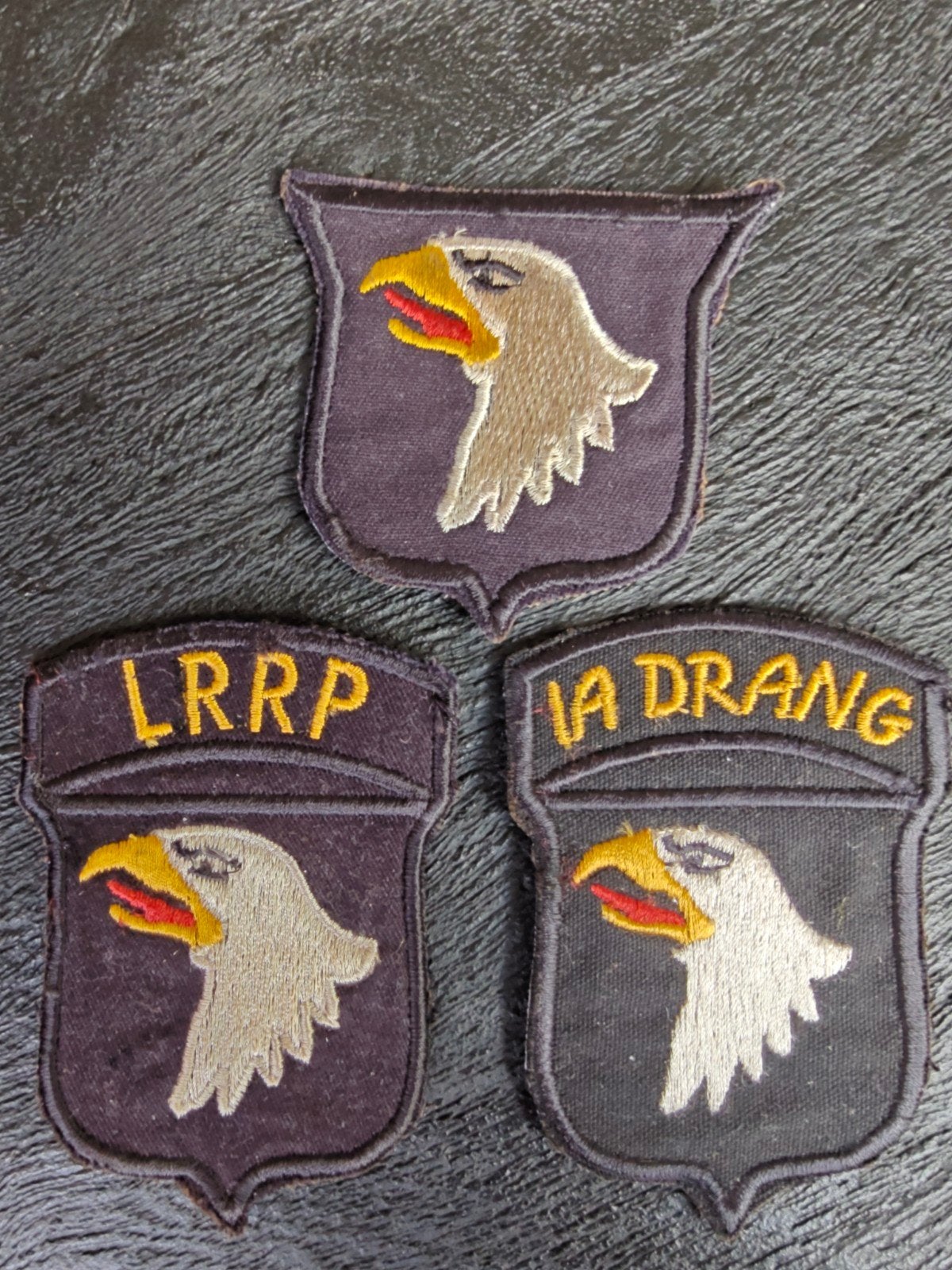 3 mouwemblemen 101st Airborne Division, Ophalen of Verzenden, Landmacht, Amerika, Embleem of Badge