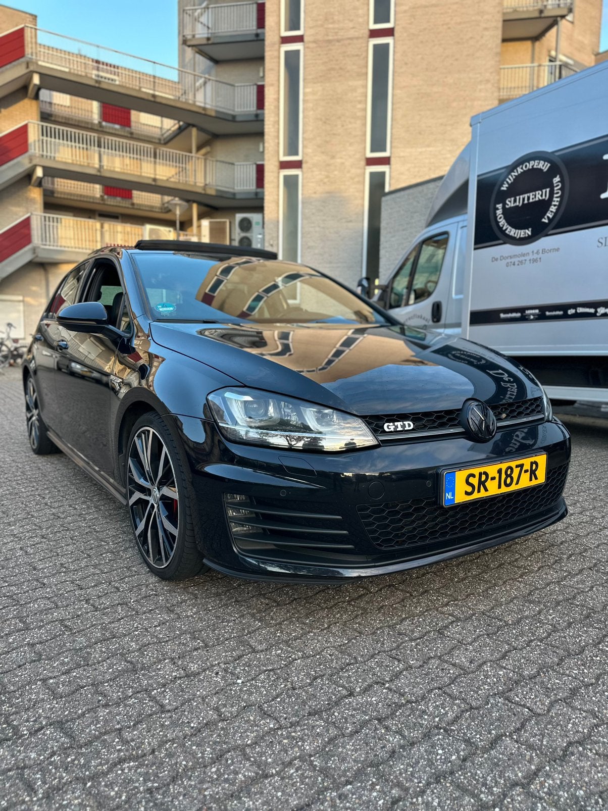 Volkswagen Golf 2.0 TDI 135KW 5D DSG 2016 Zwart, Auto's, Volkswagen, Zwart, 4 cilinders, Zwart, Leder