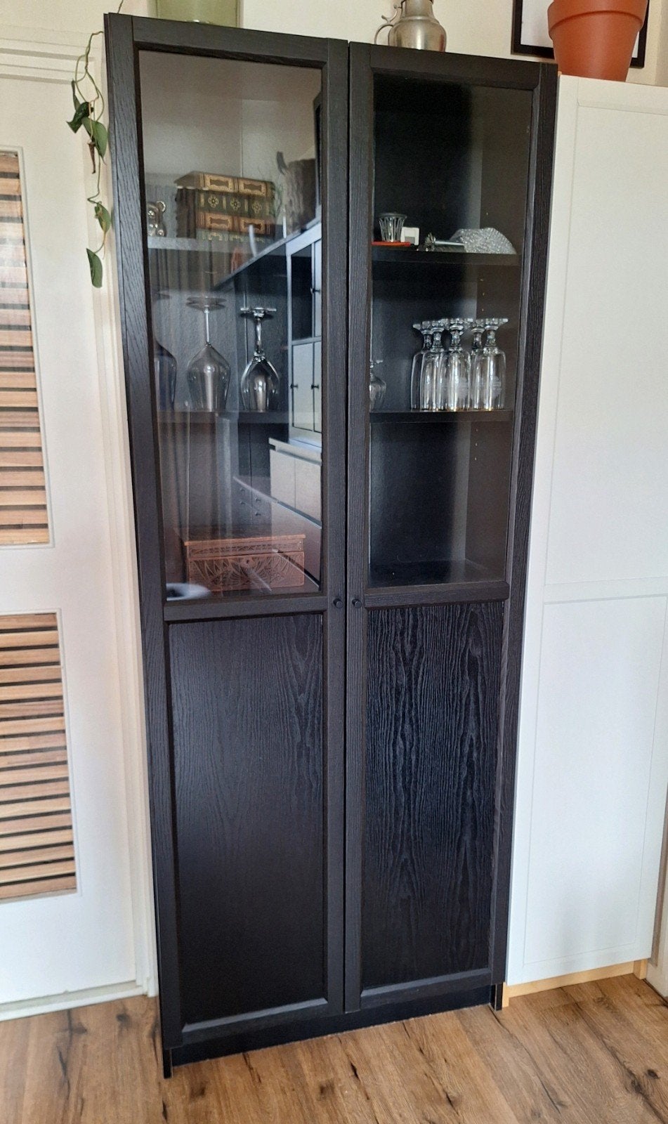 IKEA Billy Boekenkast met glazen deuren, zwart, Huis en Inrichting, Ophalen, 50 tot 100 cm, Modern, 25 tot 50 cm