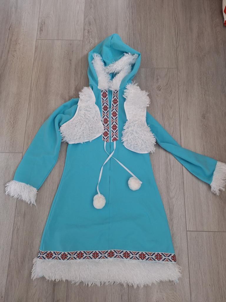 Eskimo verkleedjurk met bont, draagbaar als 178/XS, Ophalen of Verzenden, Gebruikt, 170 of groter, Meisje