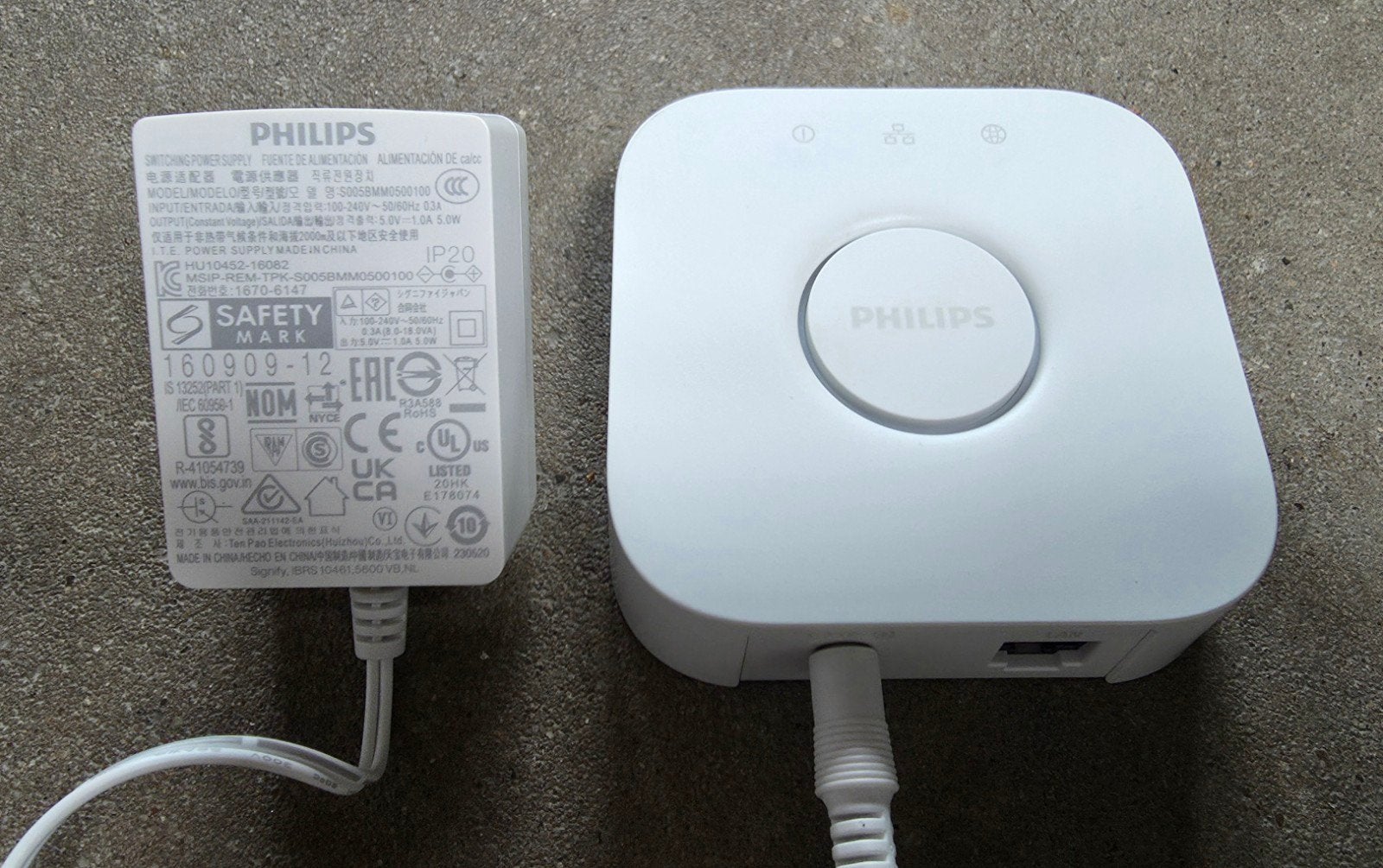Philips Hue Bridge 2.1 - Slimme Verlichting Hub, Ophalen of Verzenden, Zo goed als nieuw