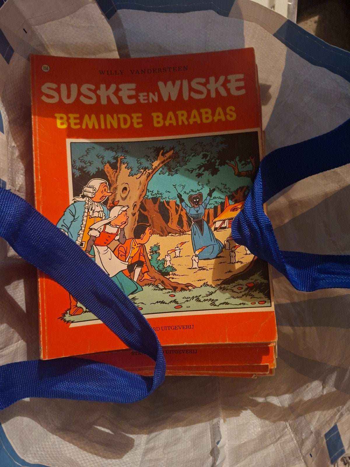 big shopper vol met suske en wiske strips, Meerdere stripboeken, Ophalen of Verzenden, Gelezen