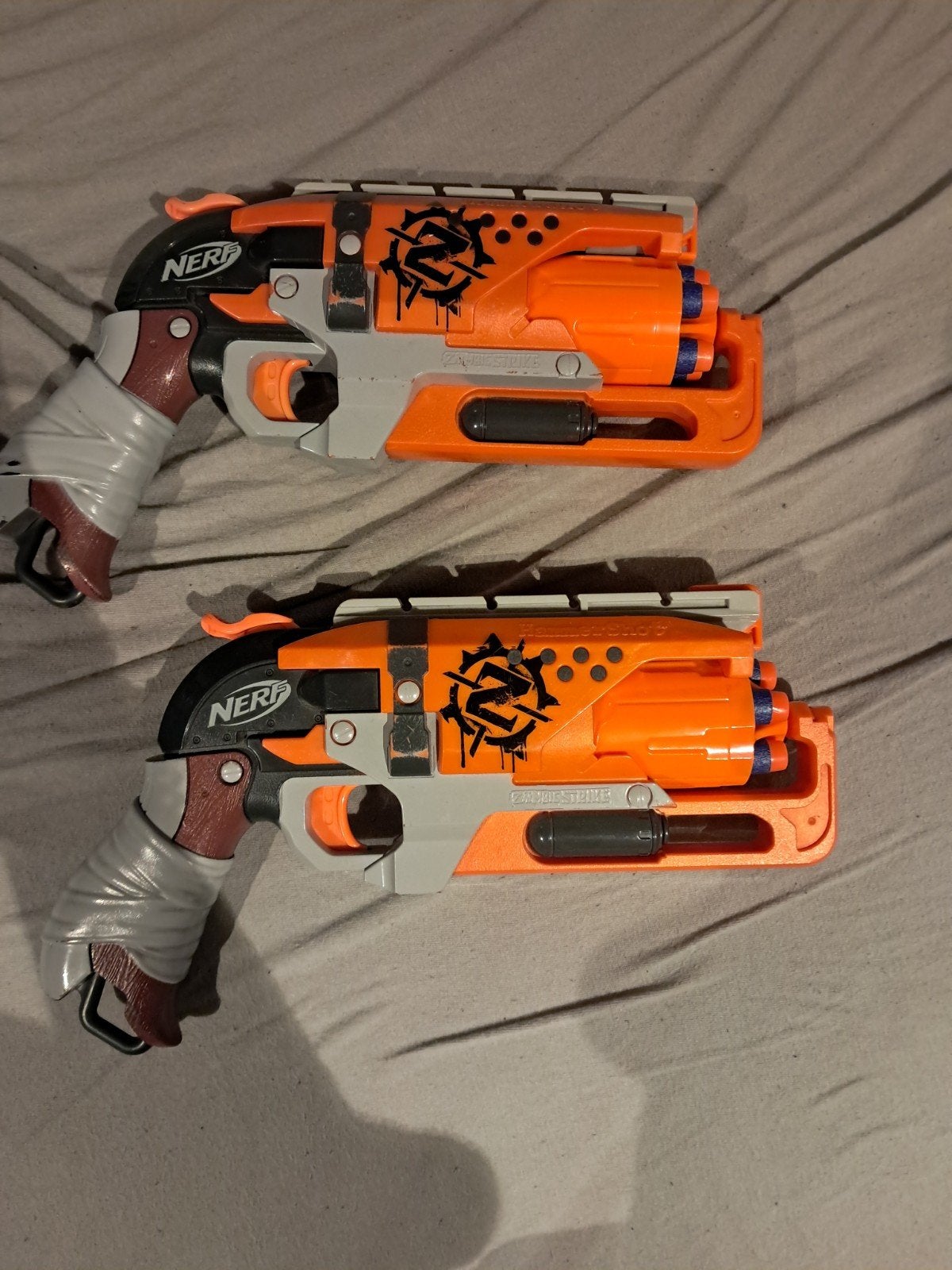 Twee Nerfs Zombie Strike, Ophalen of Verzenden