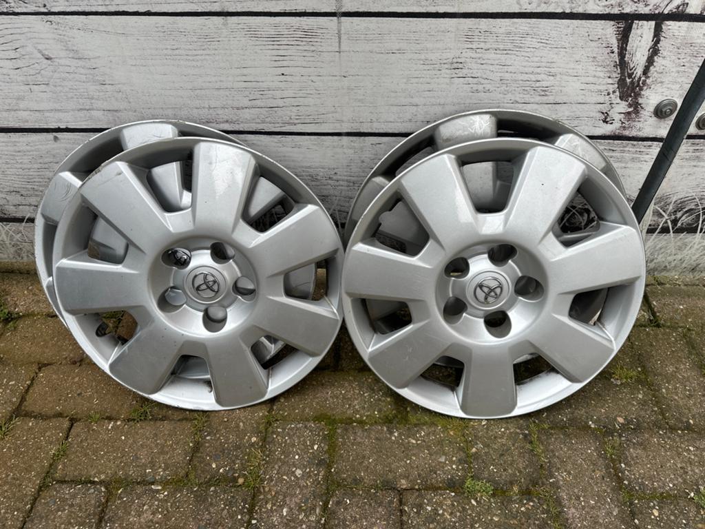 Originele Toyota Corolla Verso wieldoppen 16 inch, Auto diversen, Ophalen of Verzenden, Gebruikt