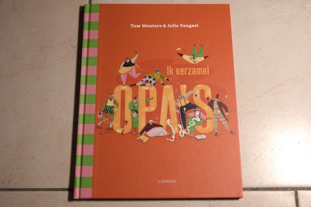 Ik verzamel opa’s / Tom Wouters, Ophalen of Verzenden, Gelezen, Fictie algemeen, Voorleesboek