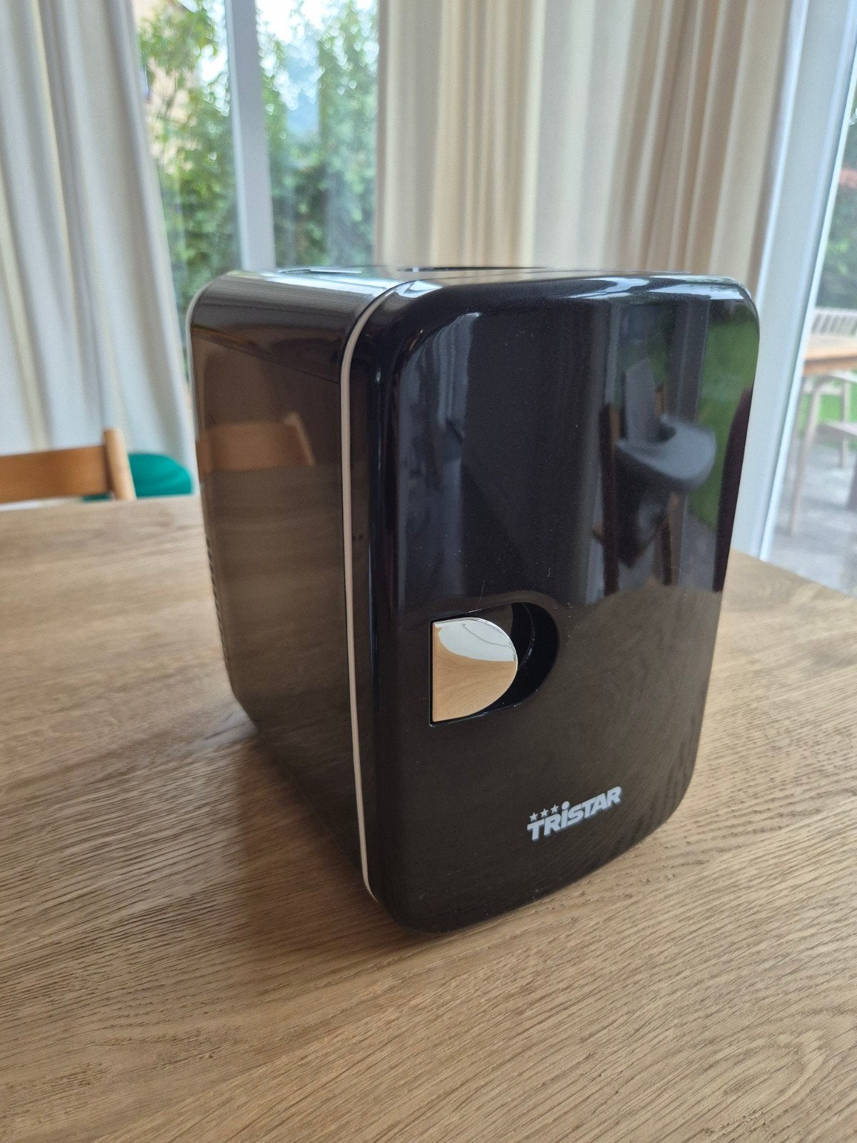 Tristar Mini koelkast KB-7604, Ophalen, Zonder vriesvak, Minder dan 45 cm, Minder dan 85 cm