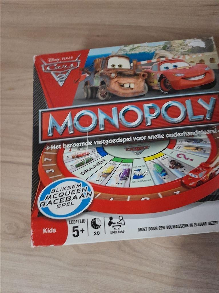 Monopoly cars 2 - disney pixar - s3222, Verzenden, Zo goed als nieuw