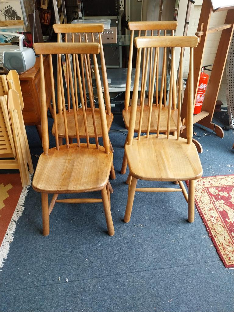 4 spijlenstoelen, ontworpen door Cees Braakman voor Pastoe, Ophalen, Zo goed als nieuw, Bruin