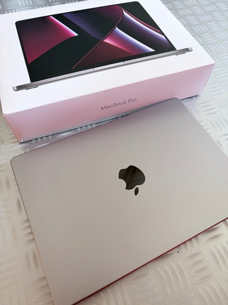 MacBook Pro M2 14 inch - 16GB - 2TB opslag, MacBook Pro, 1 TB of meer, Gebruikt, Qwerty