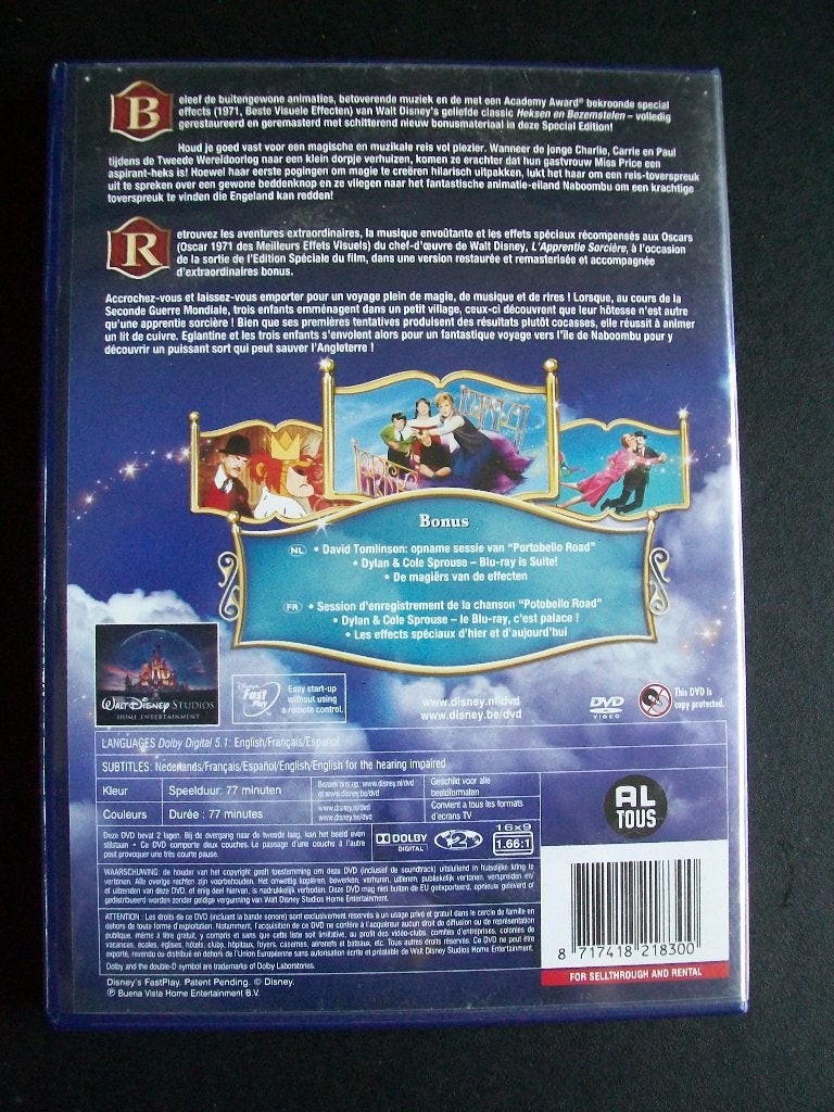 Walt Disney Classics Heksen en Bezemstelen rugnr 22 z.g.a.n., Tekenfilm, Nederlands, Ophalen of Verzenden, Zo goed als nieuw