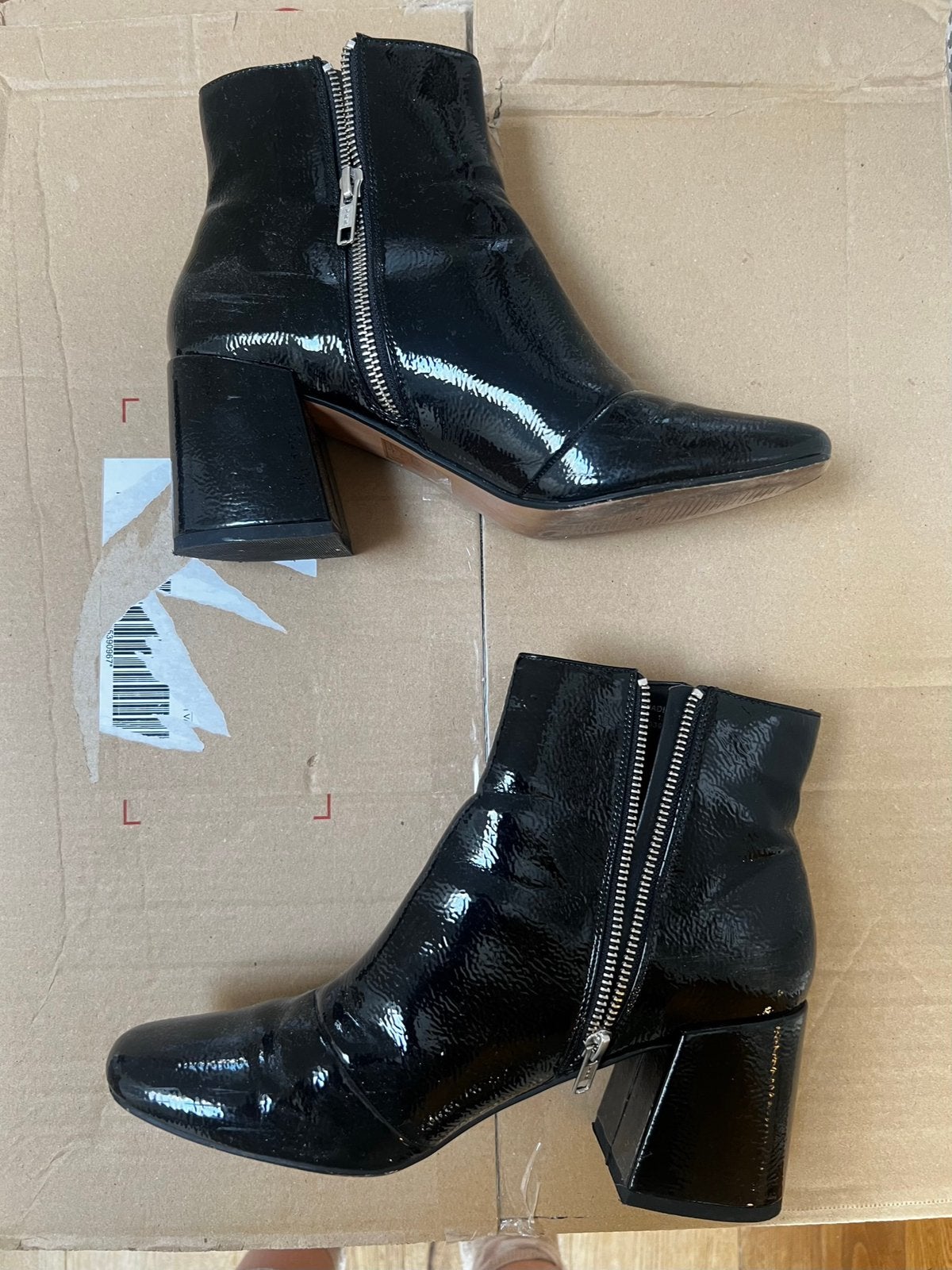 Zwart enkel lak laarzen asos maat 8, Kleding | Dames, Schoenen, Ophalen of Verzenden, Zo goed als nieuw, Zwart