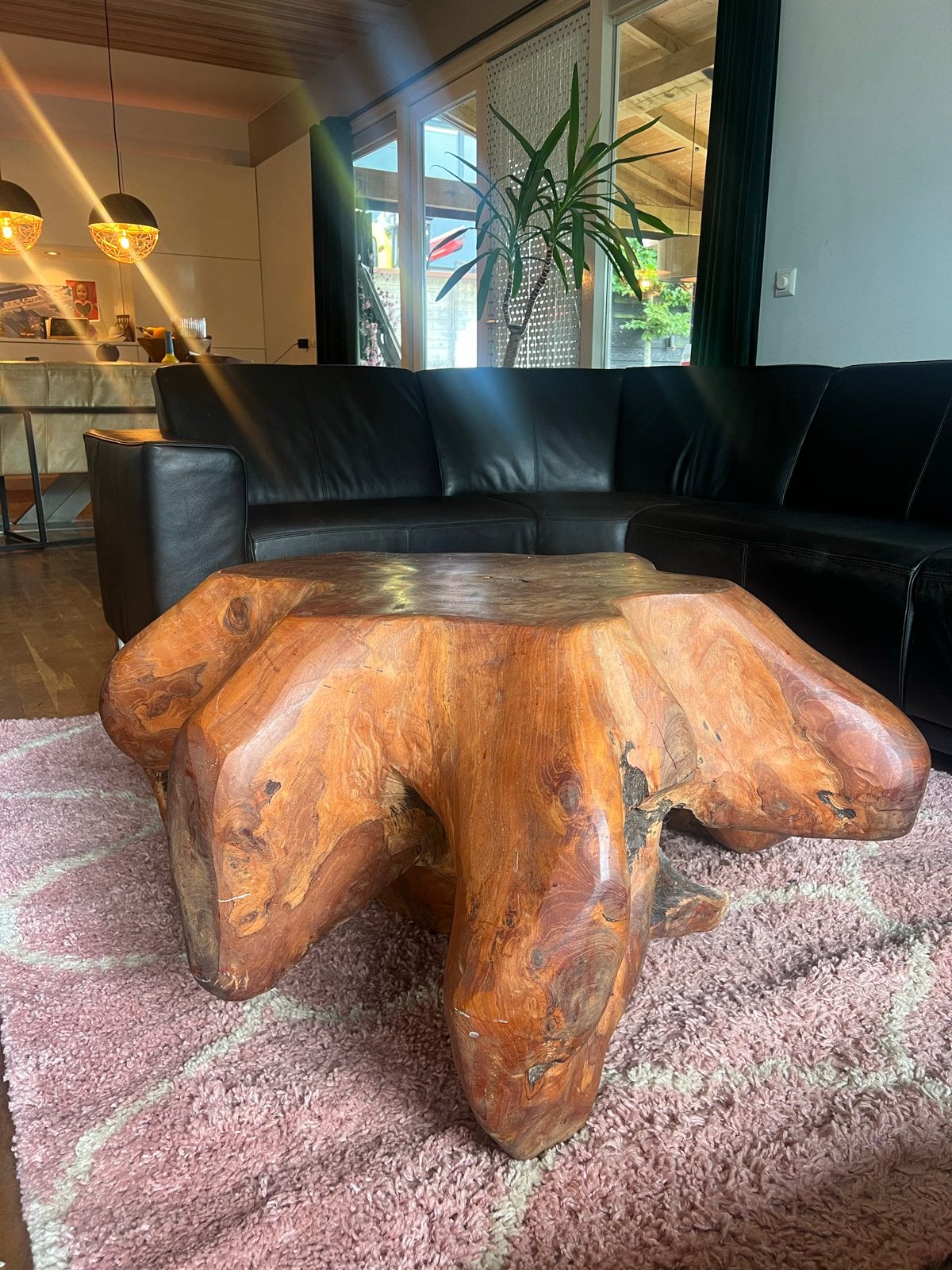 Unieke salontafel van zwaar hout - boomstronk design, 50 – 75, Gebruikt, Overige vormen, Overige houtsoorten