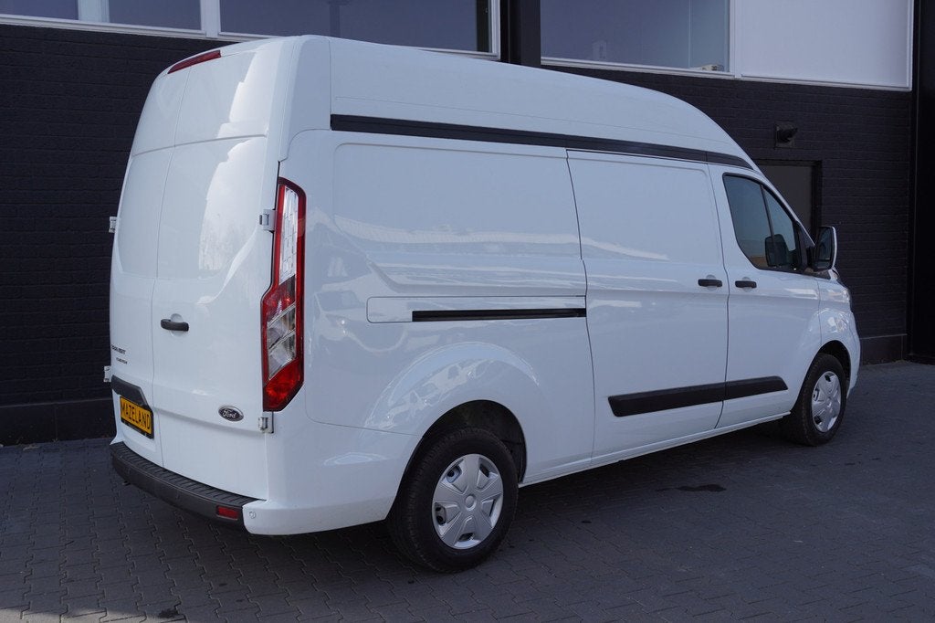 Ford Transit Custom 2.0 TDCI 130PK L2H2 - Airco - Cruise - C, Auto's, Voorwielaandrijving, 4 cilinders, Wit, Bedrijf