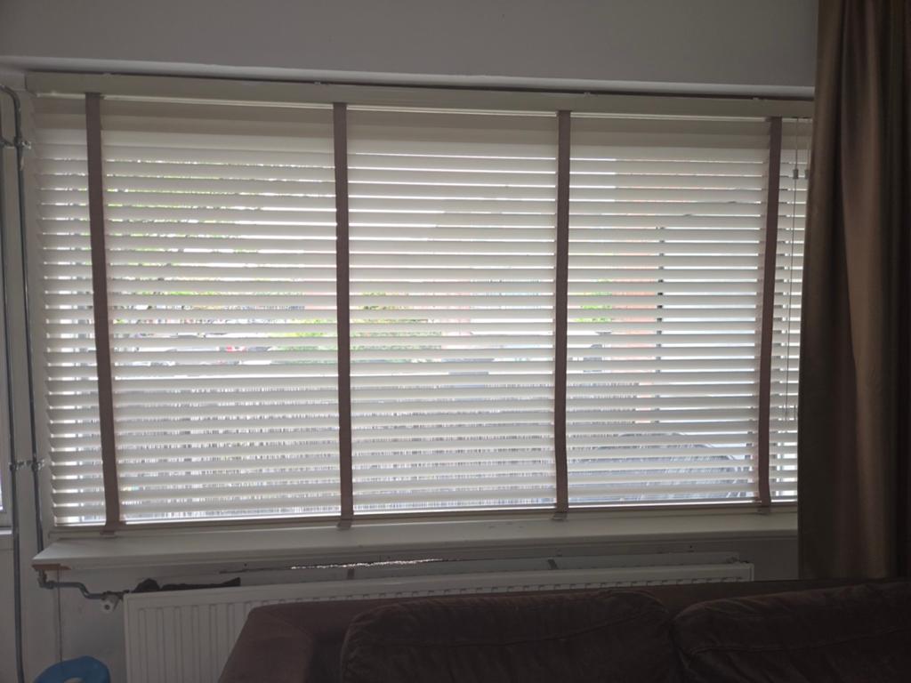 Jaloezieën, Ophalen, Beige, Zo goed als nieuw, 200 cm of meer