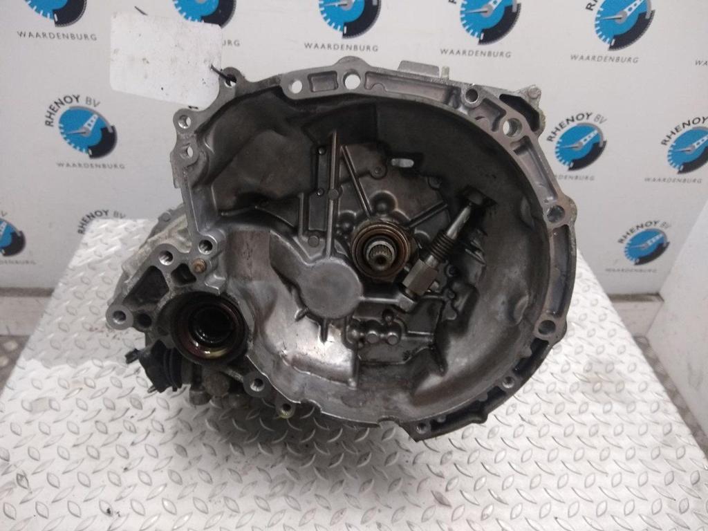 DAIHATSU CUORE TRANSMISSIE / VERSNELLINGSBAK 2010, Ophalen of Verzenden, Gebruikt, Stiba lid