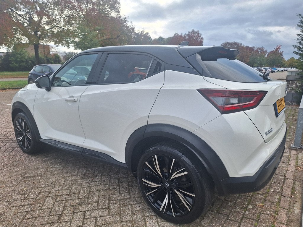 Nissan Juke 1.0 DIG-T N-DESIGN navi/camera/clima(7X OP VOORR, Auto's, Nissan, Voorwielaandrijving, 12 maanden, Euro 6, Wit