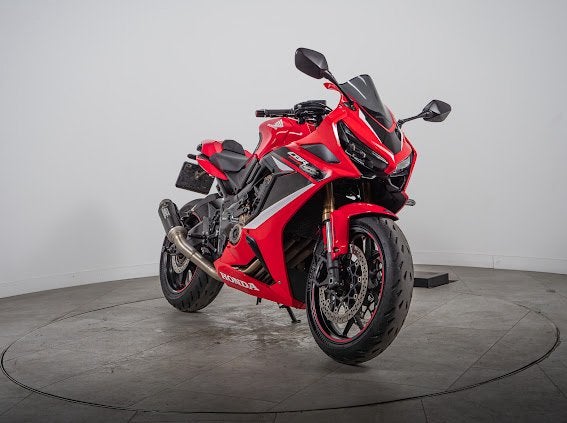 Honda CBR650R 35kw a2, 4 cilinders, Minimaal motorrijbewijs A2, Handgeschakeld, 12 t/m 35 kW