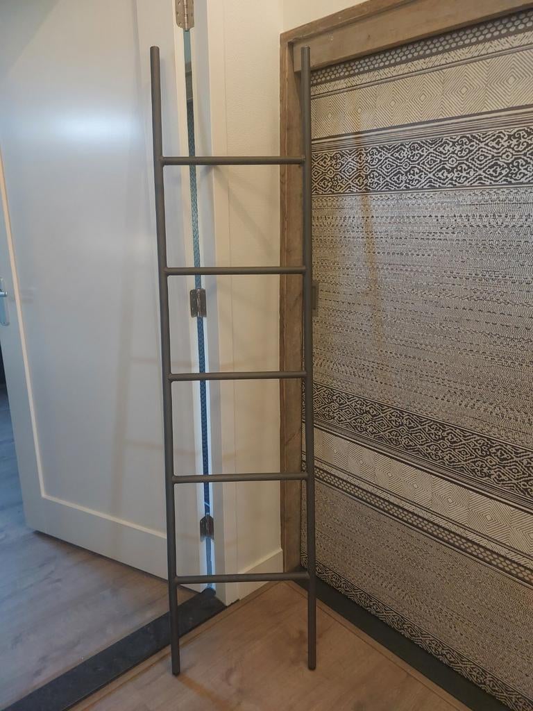 Decoratie trap, Huis en Inrichting, Ophalen, Zo goed als nieuw, Metaal