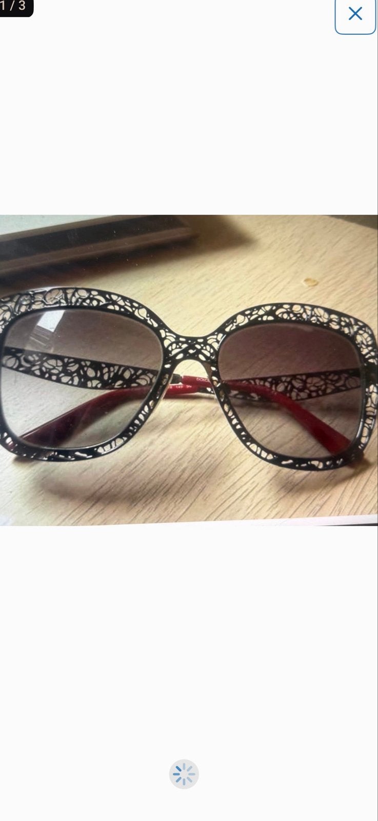 Dolce & Gabbana Zonnebril met Kantpatroon, Ophalen, Gebruikt, Zonnebril, Zwart