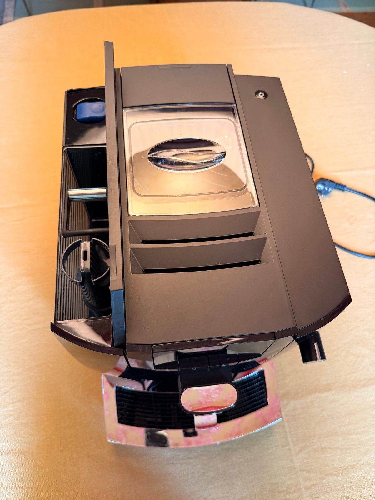 Foto 7 van Jura E4 volautomatisch koffiezetapparaat met garantie