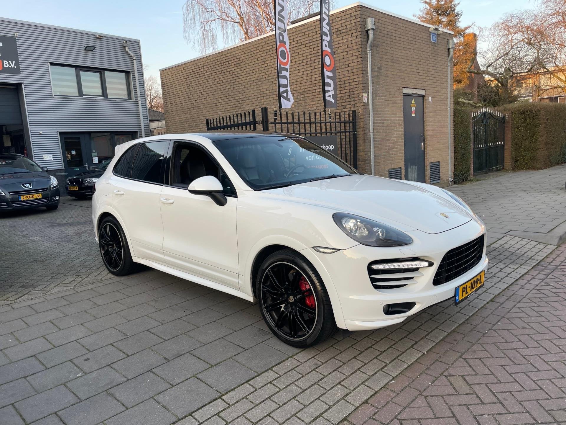 Porsche Cayenne 4.8 GTS Sport Airco PDC NAP APK, Auto's, Automaat, Gebruikt, 8 cilinders, 138 €/maand