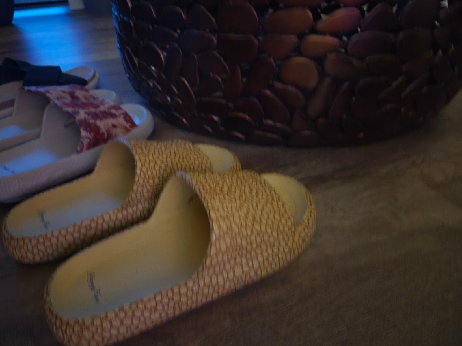 Happy Flops Slippers - Dames (2x) & Heren (1x), Slippers, Overige kleuren, Ophalen of Verzenden, Gedragen