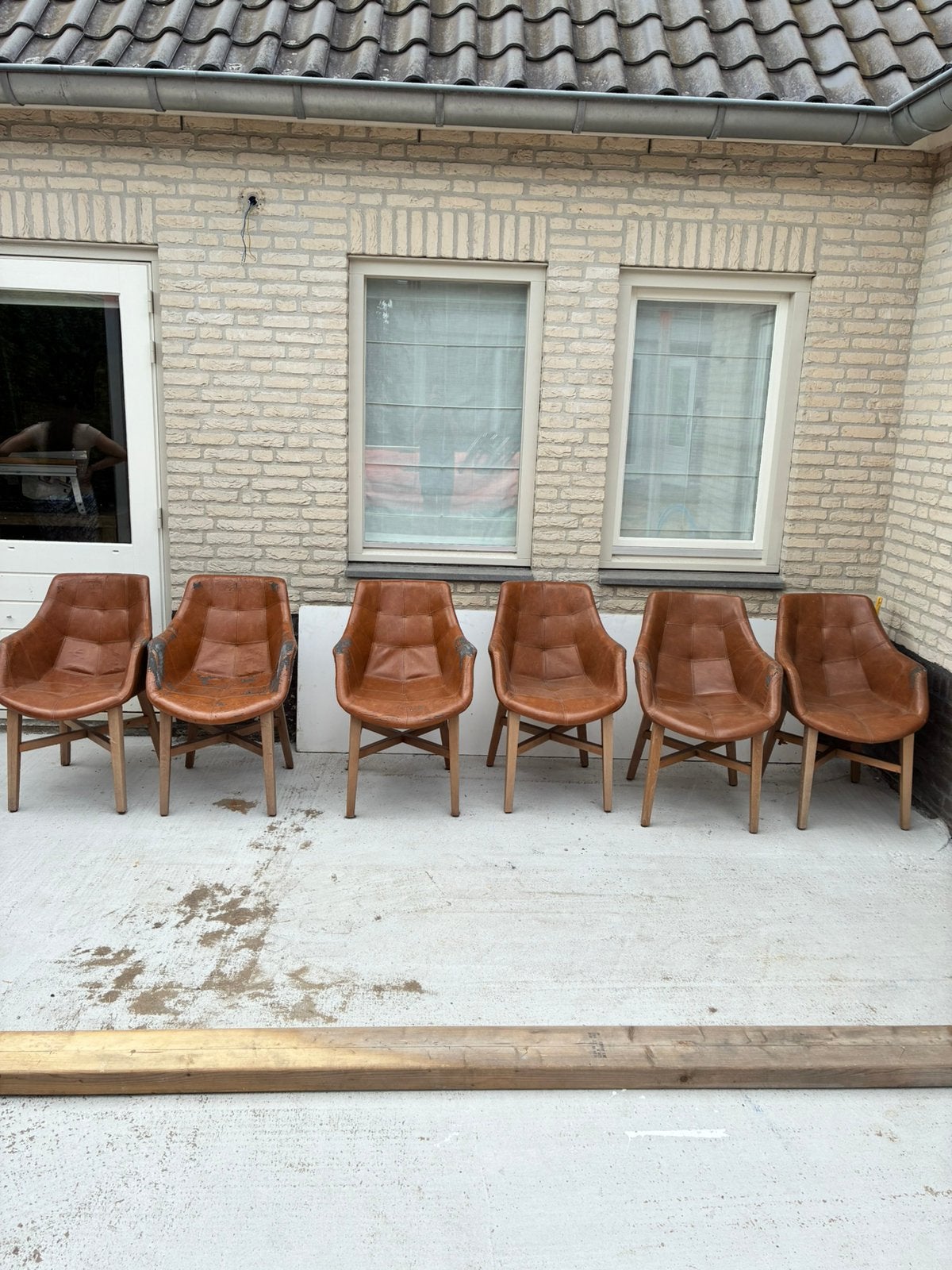 6 bruine leren stoelen, Huis en Inrichting, Stoelen, Ophalen, Bruin, Leer, Zo goed als nieuw