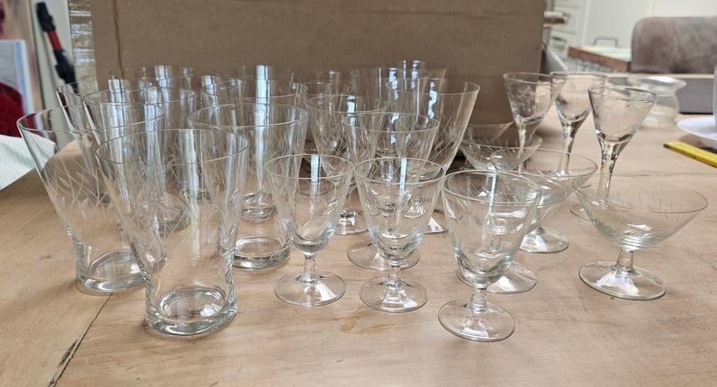 Kristal Glasservies - Diverse Glazen met Gravering, Ophalen