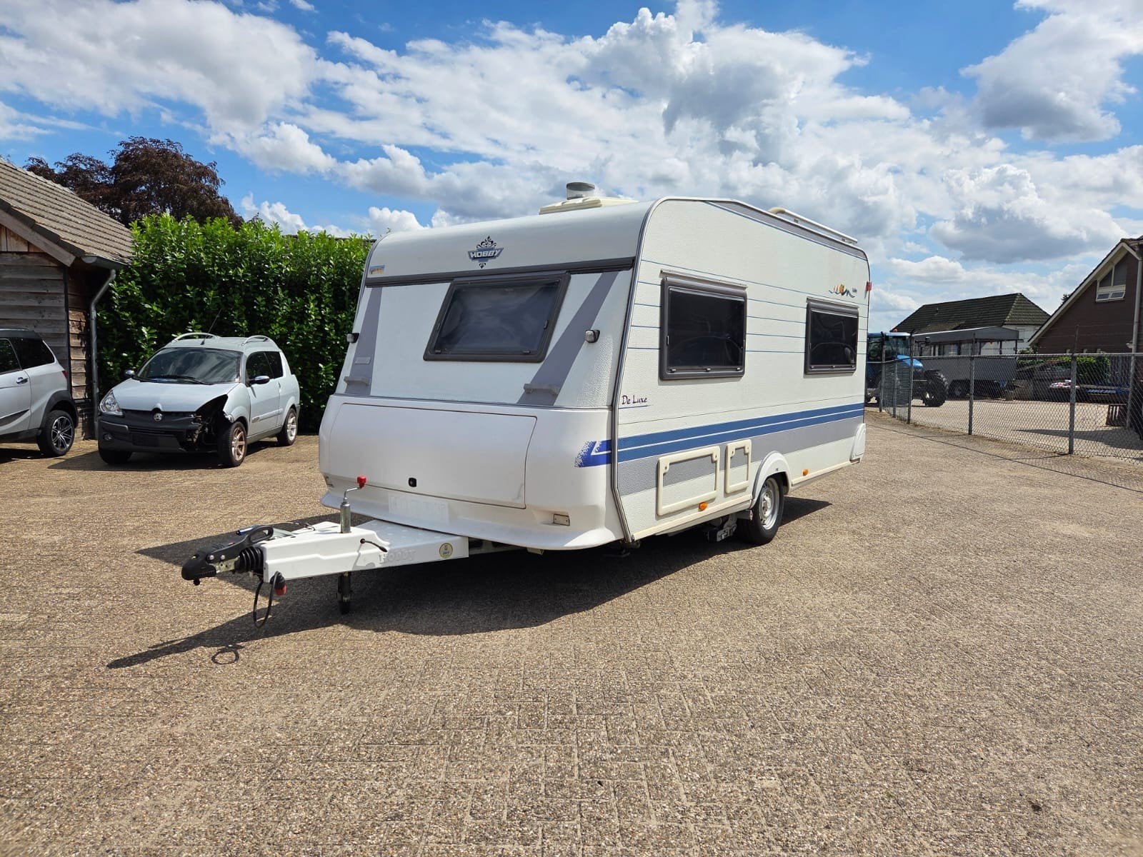 Hobby De Luxe Caravan - Ruim en Compleet, Hobby, Frans bed, Schokbreker, Treinzit
