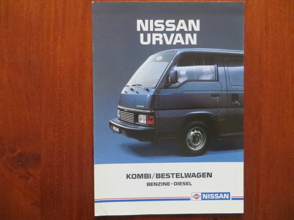 Nissan Urvan Kombi / bestelwagen benzine-diesel (mei 1987), Ophalen of Verzenden, Nieuw, Nissan