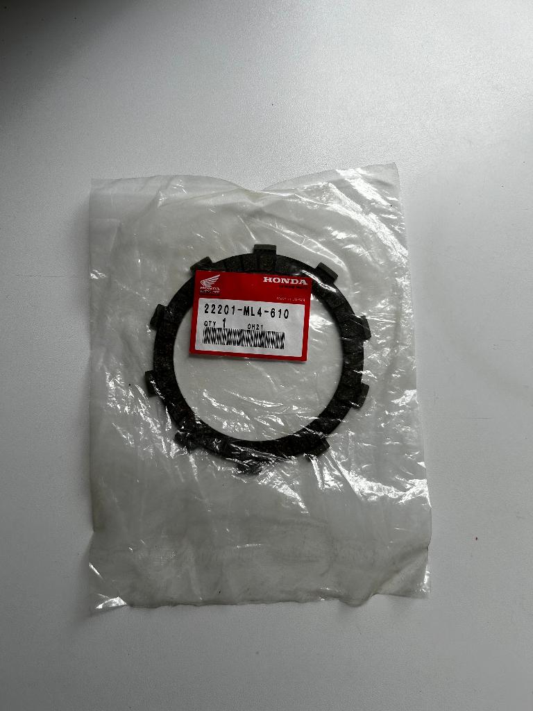 Gevoerde koppelingsplaat Honda XR/TRX/CB/XL - 22201-ML4-610, Ophalen of Verzenden