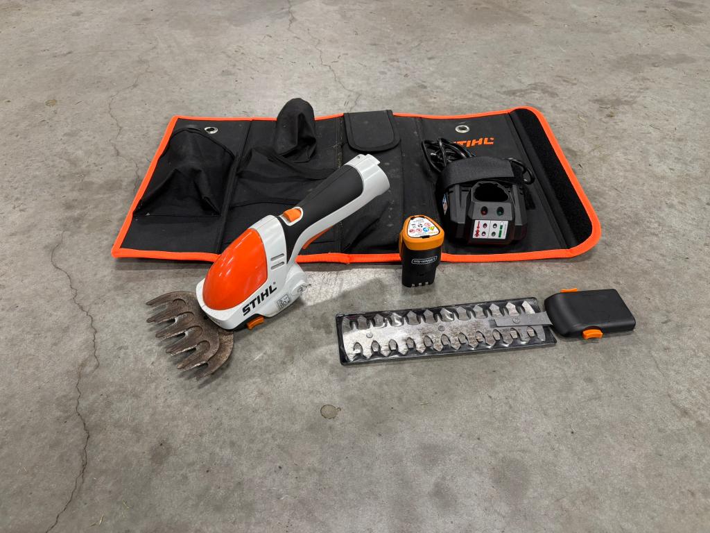 Stihl HSA 25 accu heggenschaar, Tuin en Terras, Ophalen, Gebruikt, Accu, Stihl