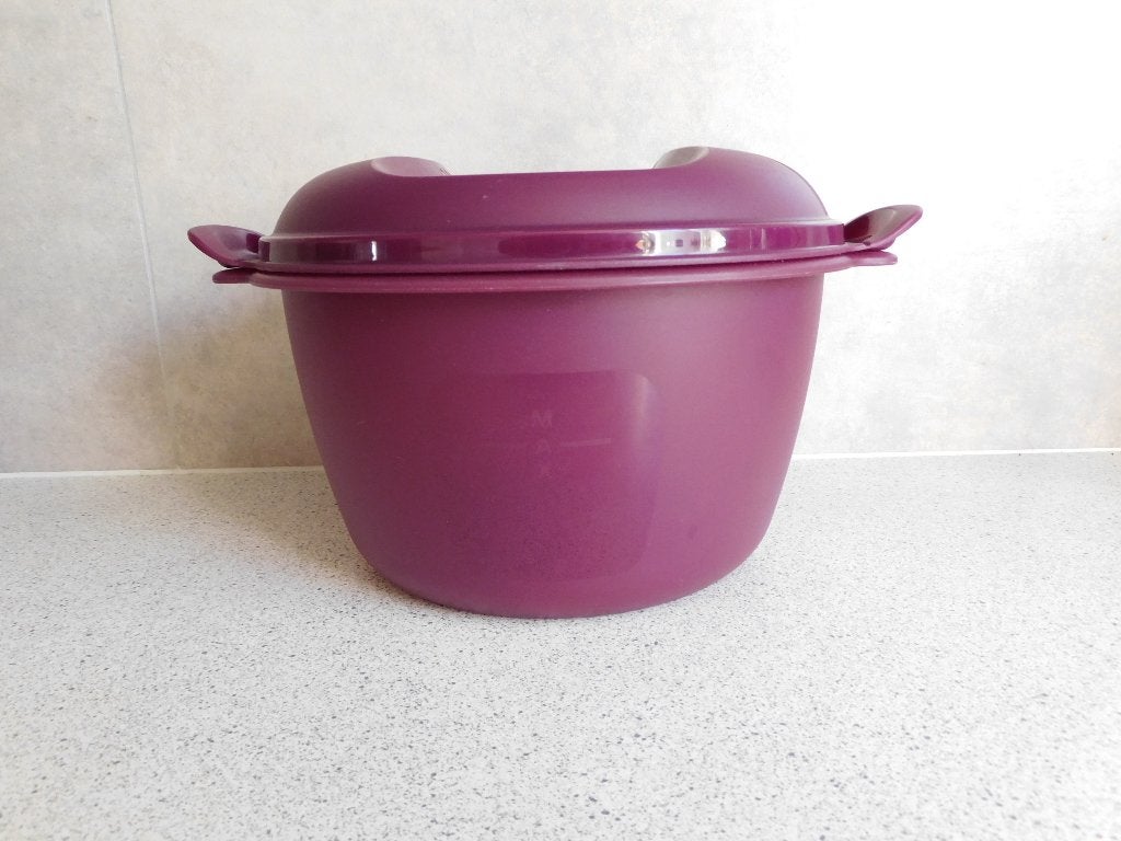 Tupperware Micro Delight Rijstmaker Aubergine 3L, Paars, Overige typen, Zo goed als nieuw, Magnetronbestendig