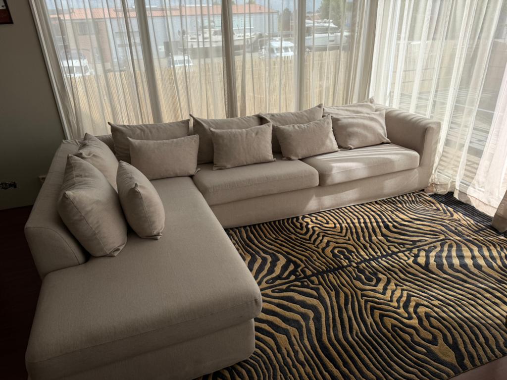 Luxe hoekbank – sand/beige met linnen look – hoek rechts, Huis en Inrichting, Banken | Bankstellen, Ophalen, Japandi, Gebruikt